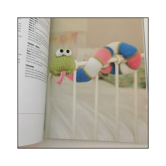 New Animal Knits for Kids 30 Cute Knitted Projects - Picture 3 of 9